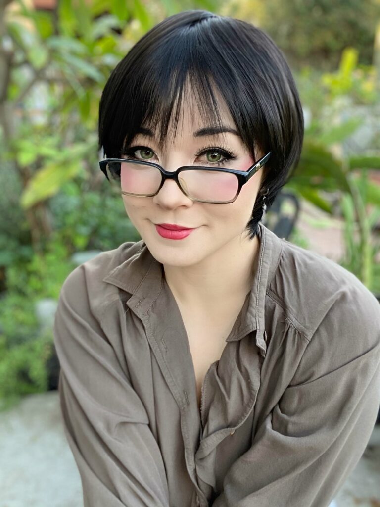 Short Hair and Glasses Look